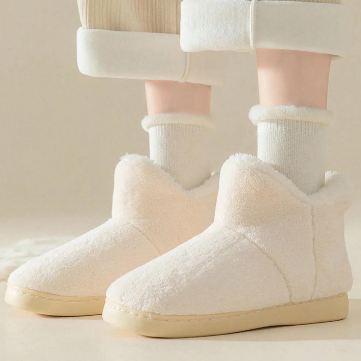 2025 zapatos cálidos de invierno para mujer y hombre, zapatillas de interior suaves para parejas, botas de nieve para el suelo del hogar, calzado antideslizante para casa